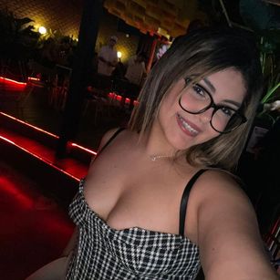 Model - gabriela latina