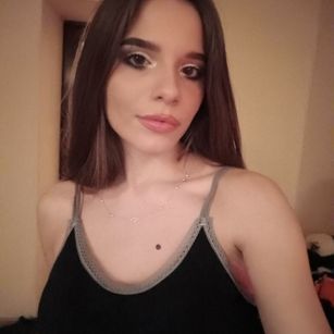 Model - Alice_Woolfy blowjob