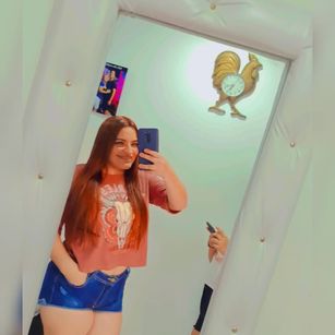 Model - LauraSweety pretty