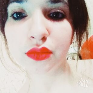 Model - Angell bigtits