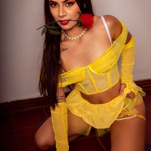 Model - NicoleEsposito mistress