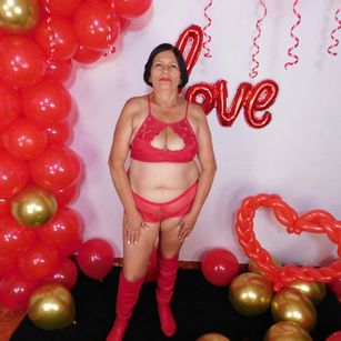 Model - gracie rusell cum