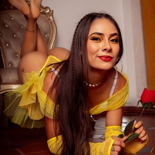 Model - NicoleEsposito sph