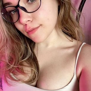 Model - Astropie mistress