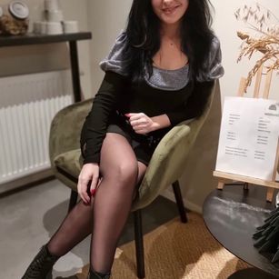 Model - KsenaDiamond chat