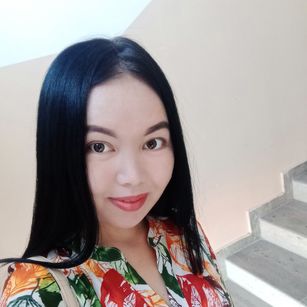 Model - LynnXMonica dirtytalk