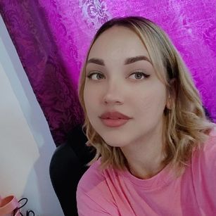 Model - GlamourAce fetish