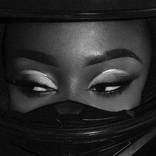 Model - KimHoswell naturalbobbies