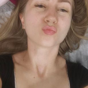 Model - Anabell play