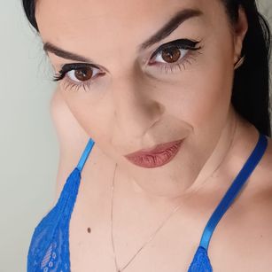 Model - ClaraKay mature