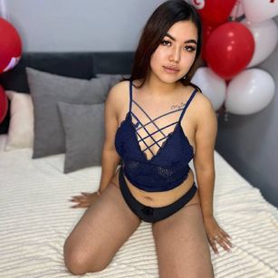 Model - Amanda bigass