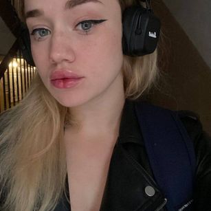 Model - FionaPowerpuff young