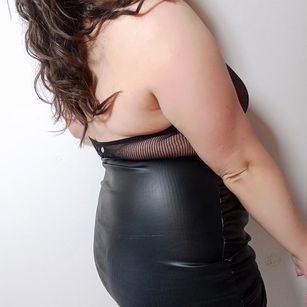 Model - melissa and loren bigass