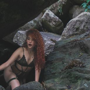 Model - Princes_Kitty vibradores