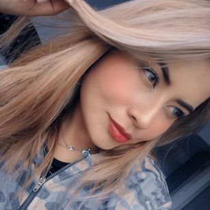 Model - Sami Koslov rubia