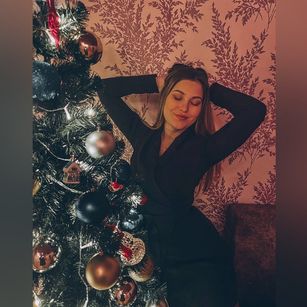 Model - StellaLaJewel feet