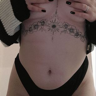 Model - Mura stockings