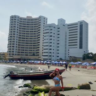 Model - maryline_w cum