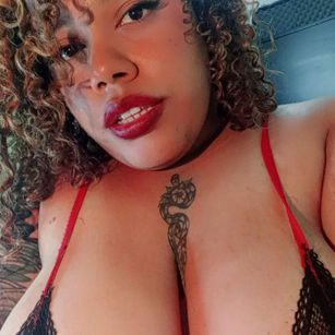 Model - Sara dirty bigass