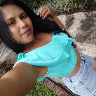 Model - Nathasha natural