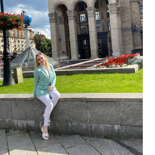 Model - MiaQueen good