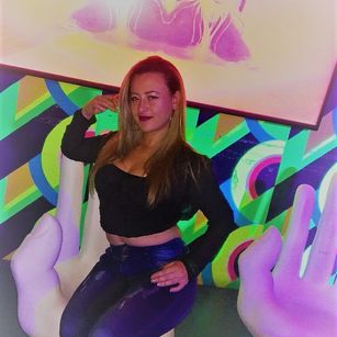 Model - maryline_w madure