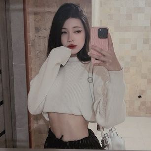 Model - EmiliaGuess dirtytalk