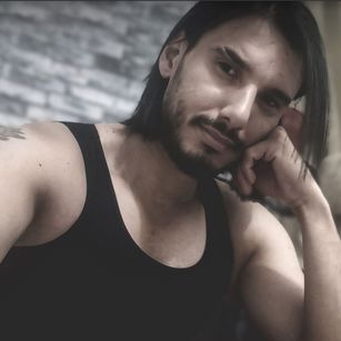 Model - Mrtyler6 top