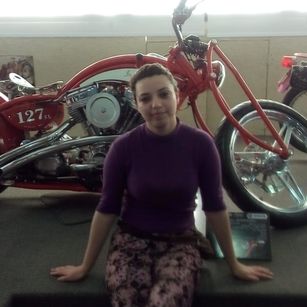 Model - PollyPretty pretty