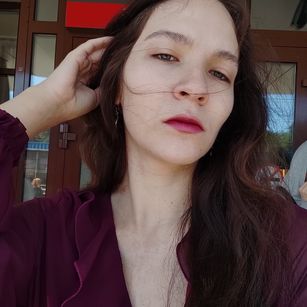 Model - alicelidell_in_wonderland LOVENSE