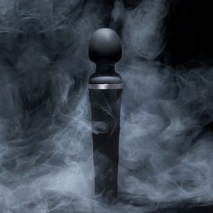 Model - Topsy Wilde kinky