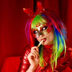 Model - Nina Fetish blowjob