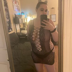 Model - Lorisa Gerard boobs