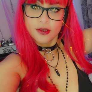 Model - Annie P. dressup