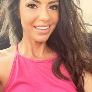 Model - AmicaBentley pornstar