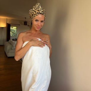 Model - AmicaBentley roleplay