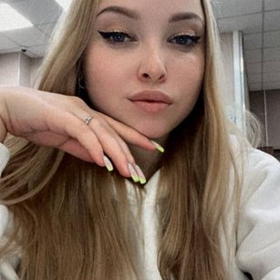 Model - Shelly_Sayer teen