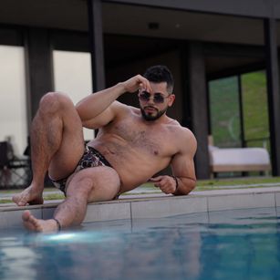 Model - jake skype joven