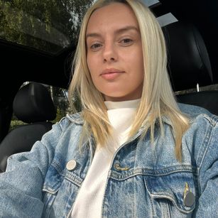 Model - NattyNat kinky