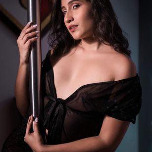 Model - MonicaWalkert blowjob