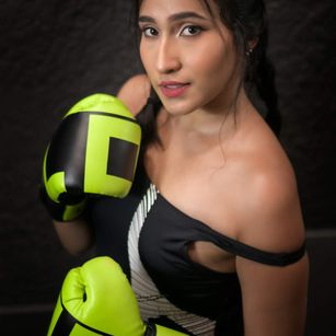 Model - MonicaWalkert young