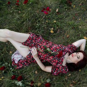 Model - KarrySweety joi