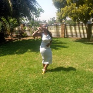 Model - Tastybella dirtytalks