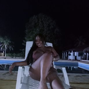 Model - Pocahontas15 estrovertida