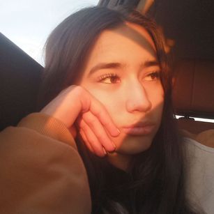 Model - MarieLevis ass