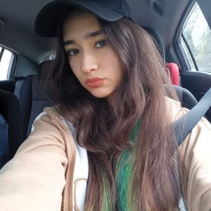 Model - MarieLevis toy