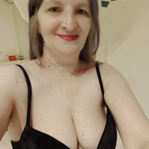 Model - fantasy_lilly Blonde