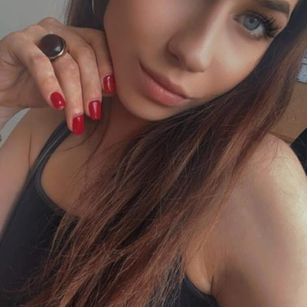 Model - Shadyraspberry masturbation