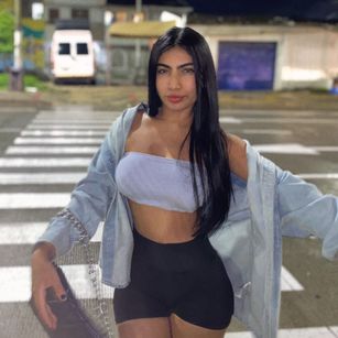 Model - NatalieLove27 fastresponse