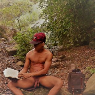 Model - rogerstev ass